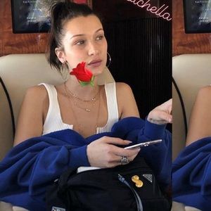 ☕️ are you am i kofi tank small white ☕️